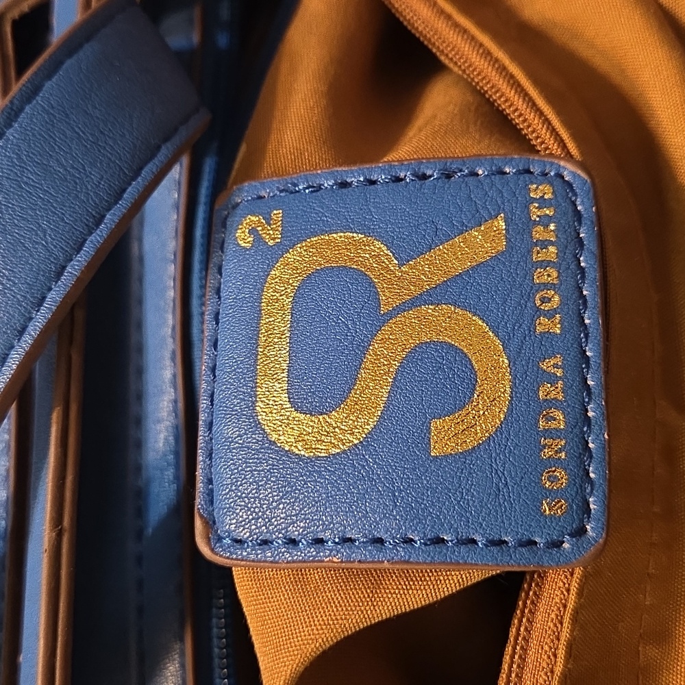 Sondra Roberts 2 Blue Leather Crossbody Satchel $300 Estimated Retail GUC - Picture 2 of 16